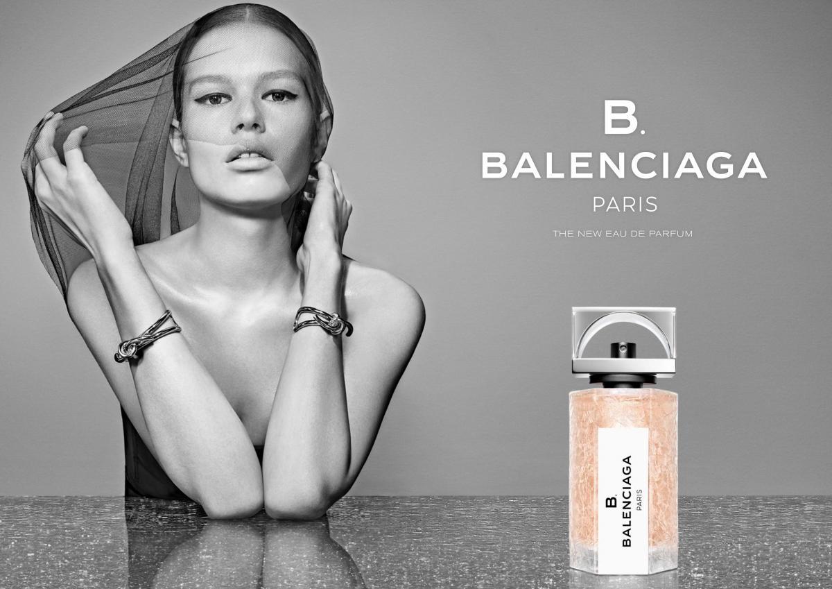 Первый аромат для женщин «Balenciaga Paris»