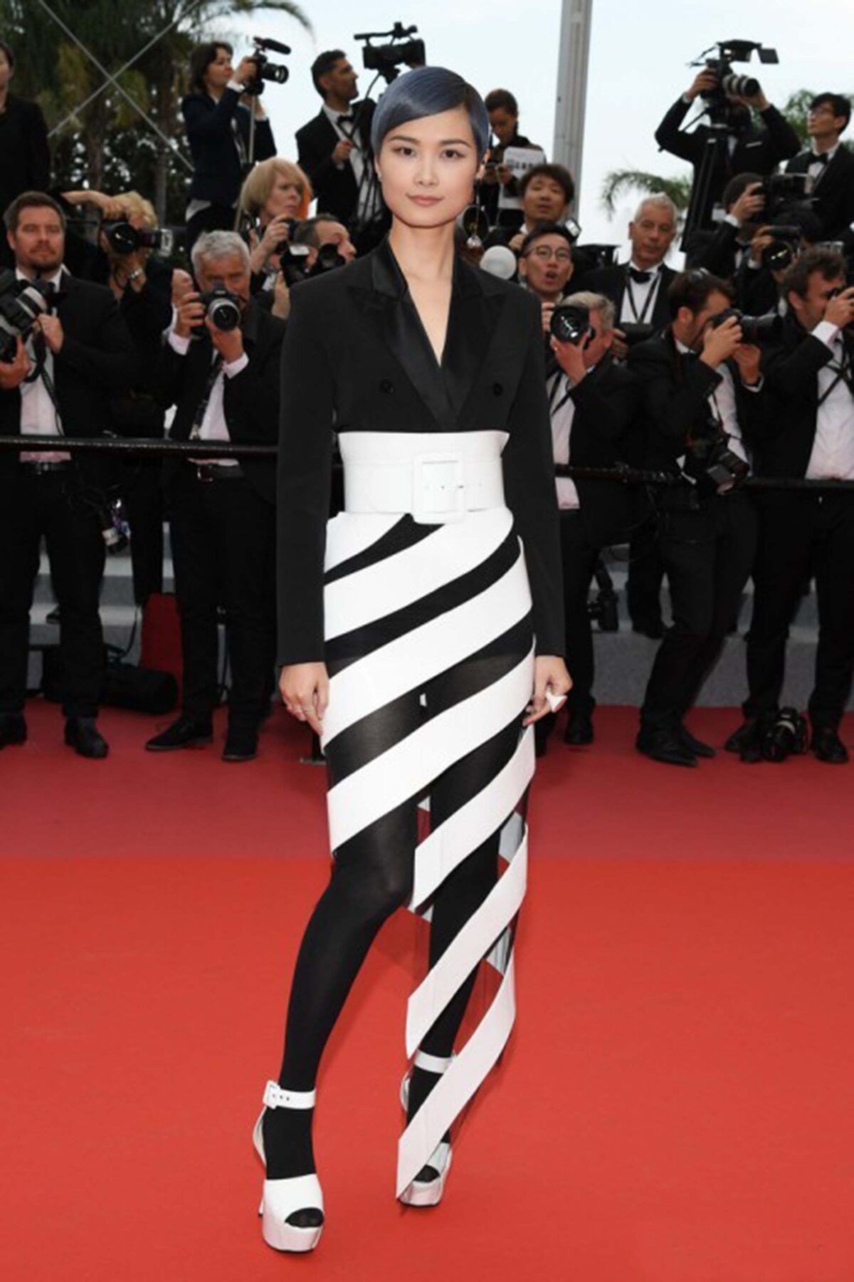 Ли Юйчунь в платье от Jean Paul Gaultier.